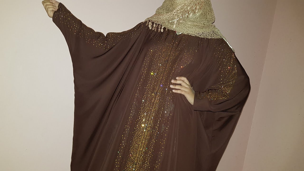 Abaya Designs #32 – Farasha Abayas kaftan | Golden Pearls Colored Abayas | Pearls Trends