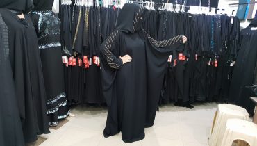 Abaya Designs #54 – Dubai Queens Abaya Designs 2018 | Saudi Queen Abaya | Black Queen Abaya Designer