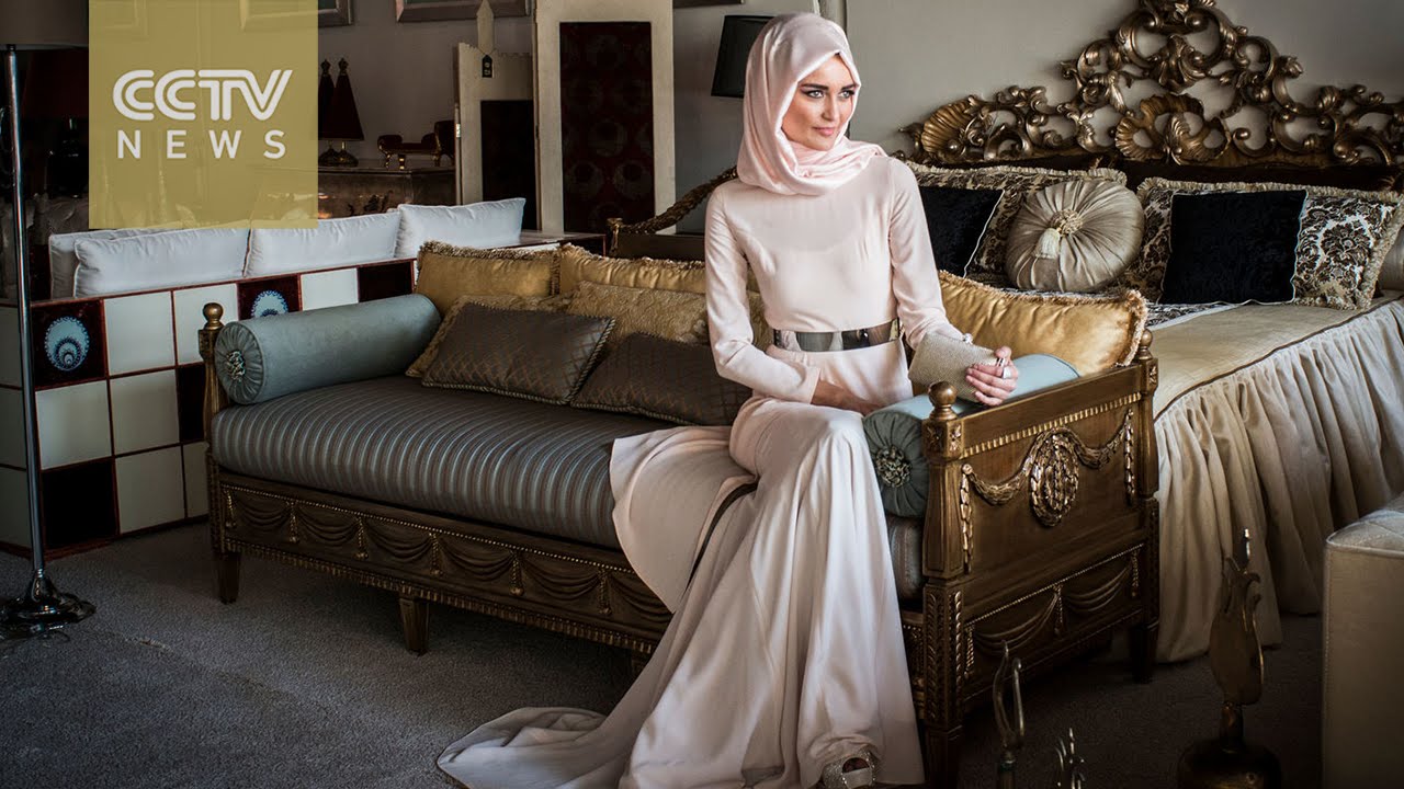 Islamic fashion gains popularity with non-Muslims